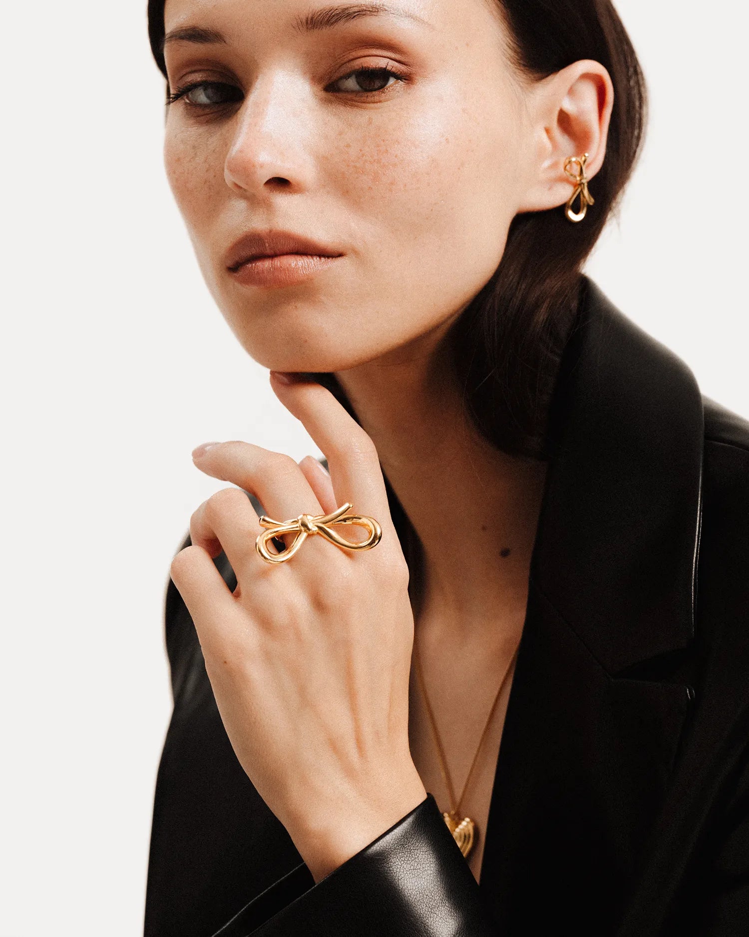 Bow Ring