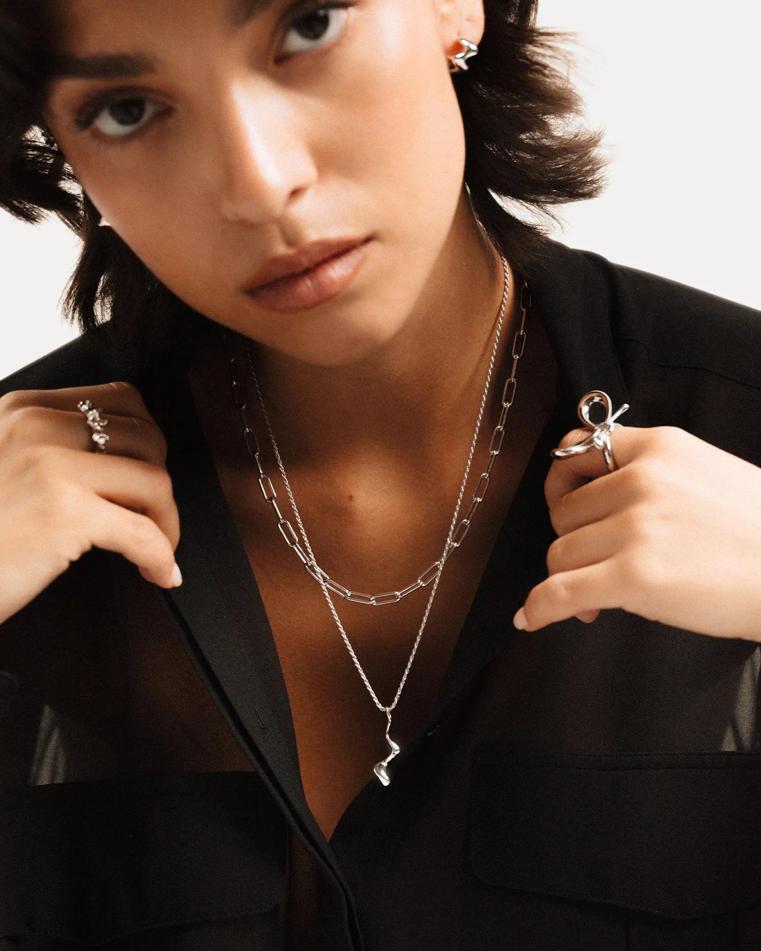 Poise Flow Necklace