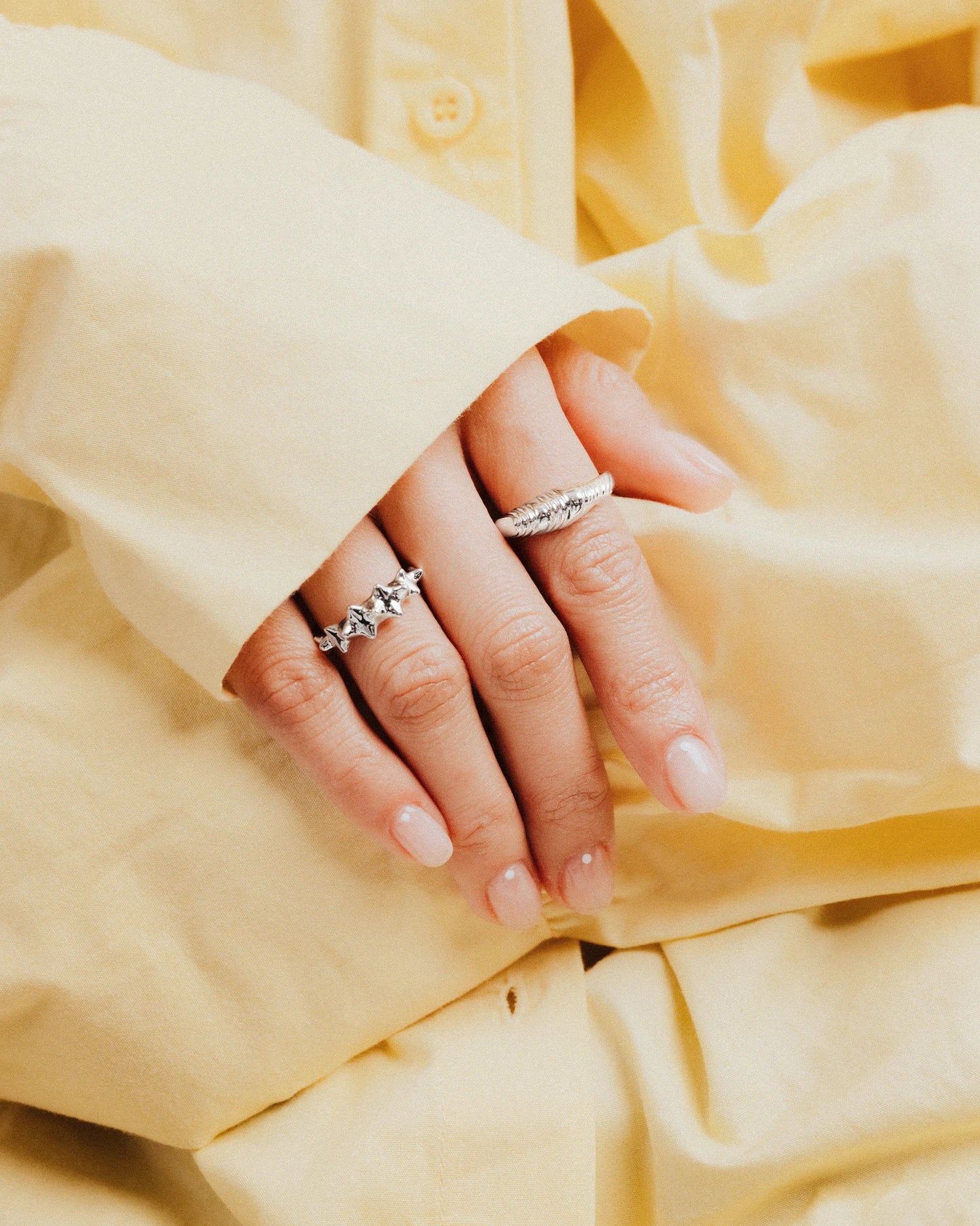 Breeze Signet Ring