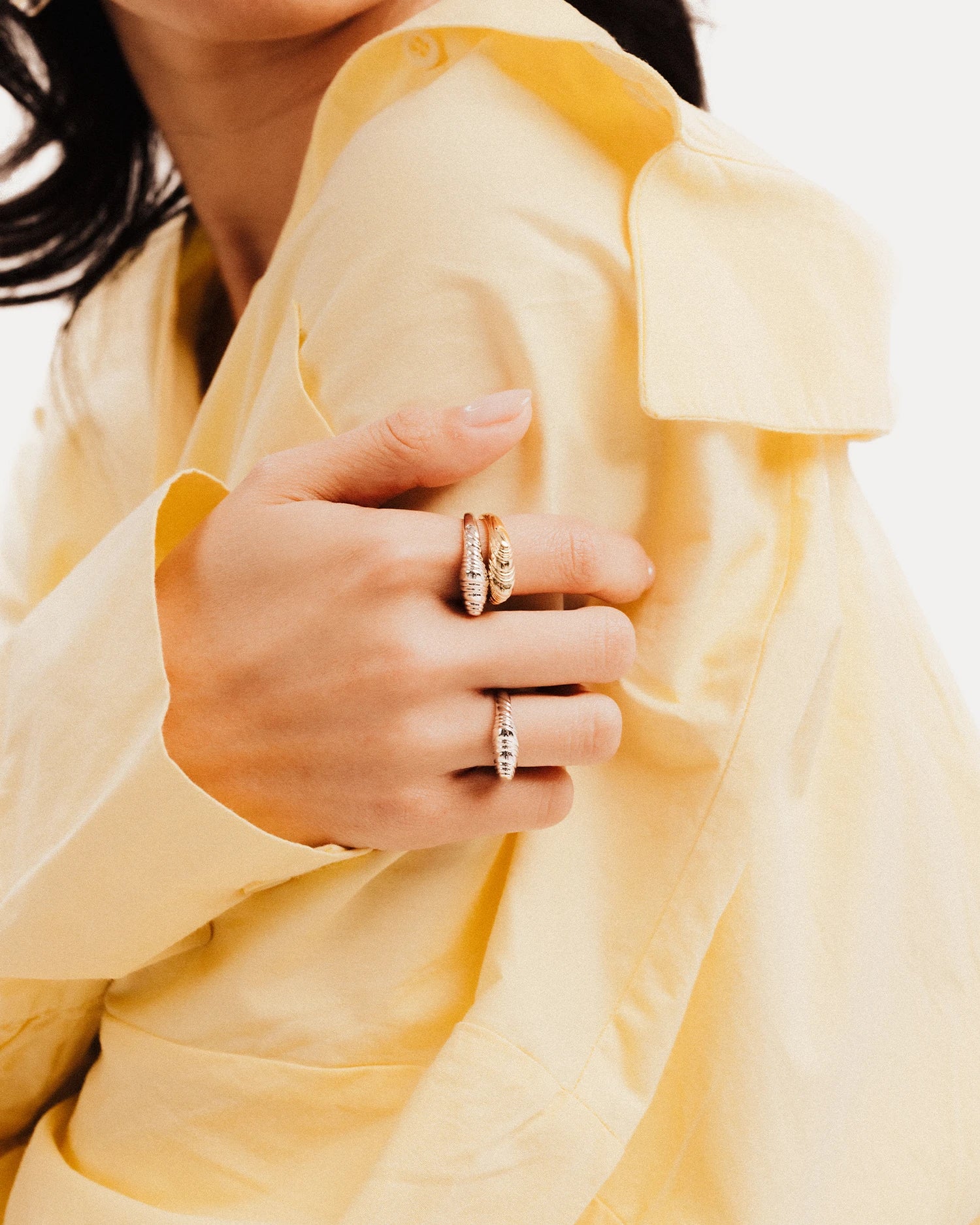 Breeze Signet Ring