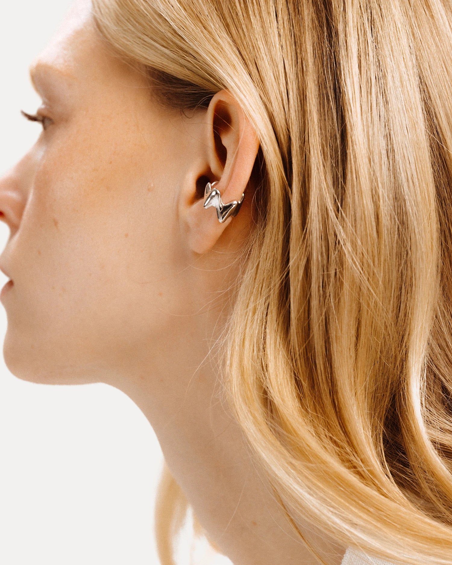 Poise Bold Ear Cuff