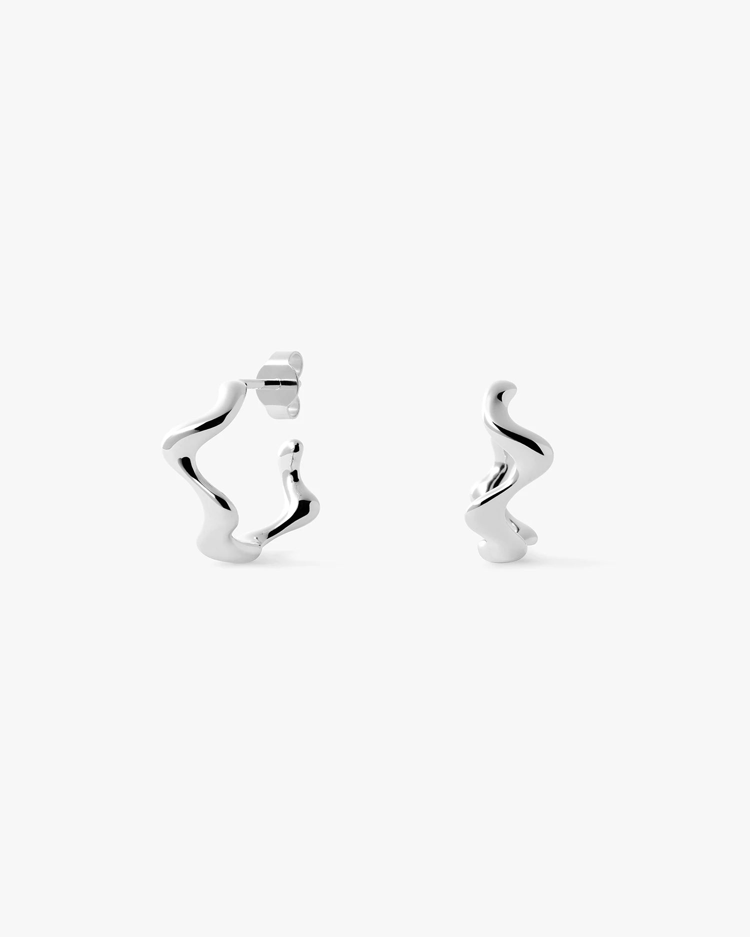 Poise Wave Hoops Small