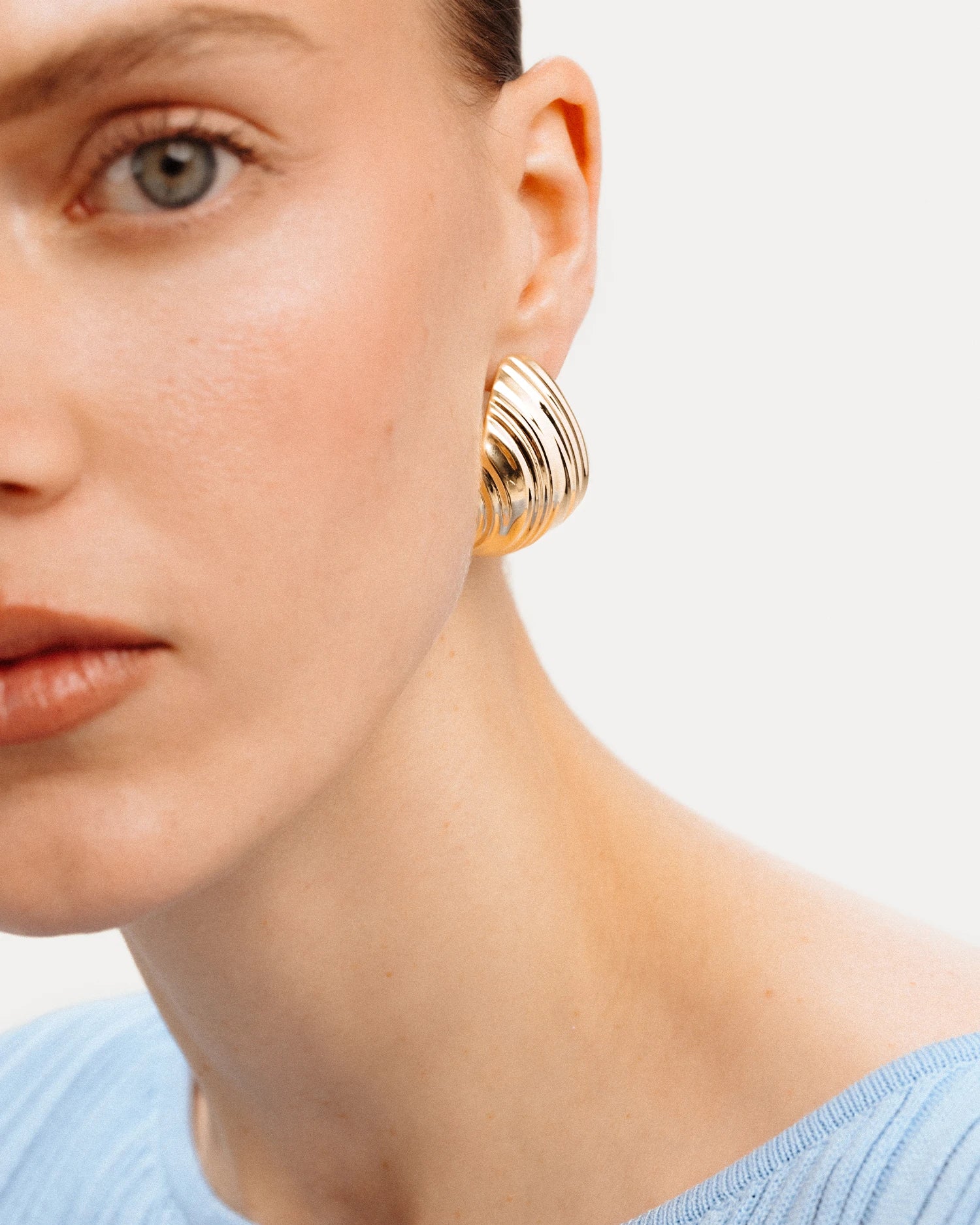 Breeze Maxi Studs