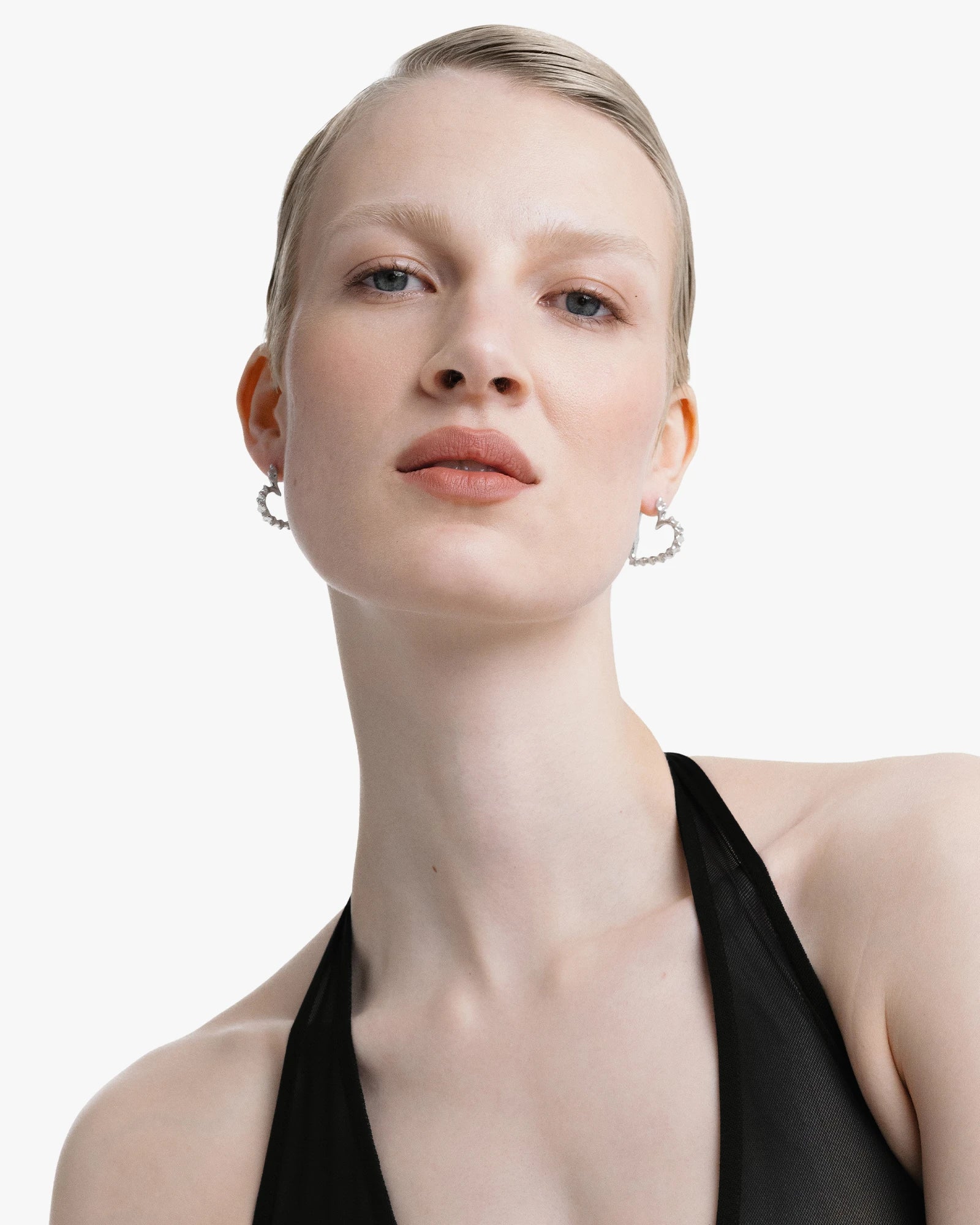 Icon Heart Hoops