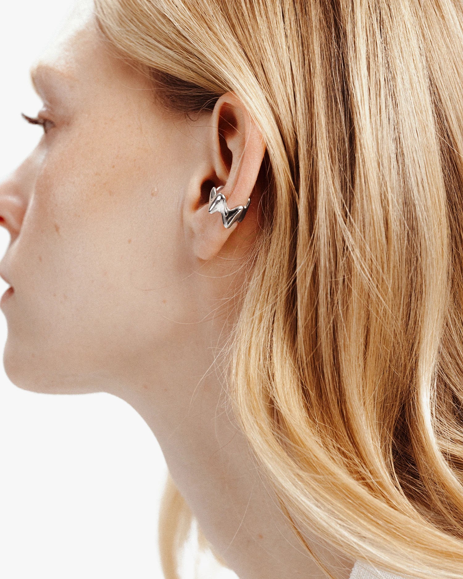 Poise Bold Earcuff