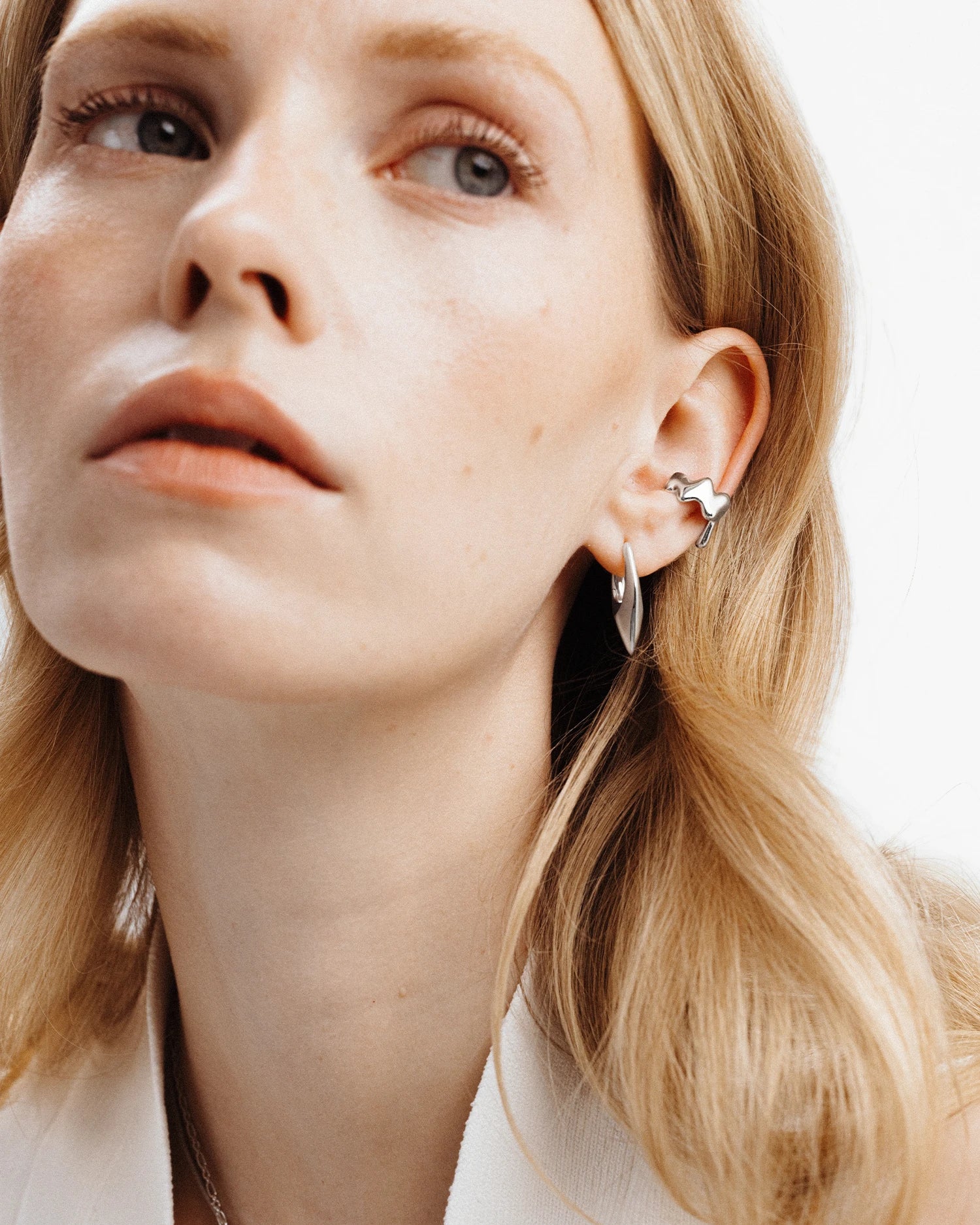 Poise Bold Earcuff
