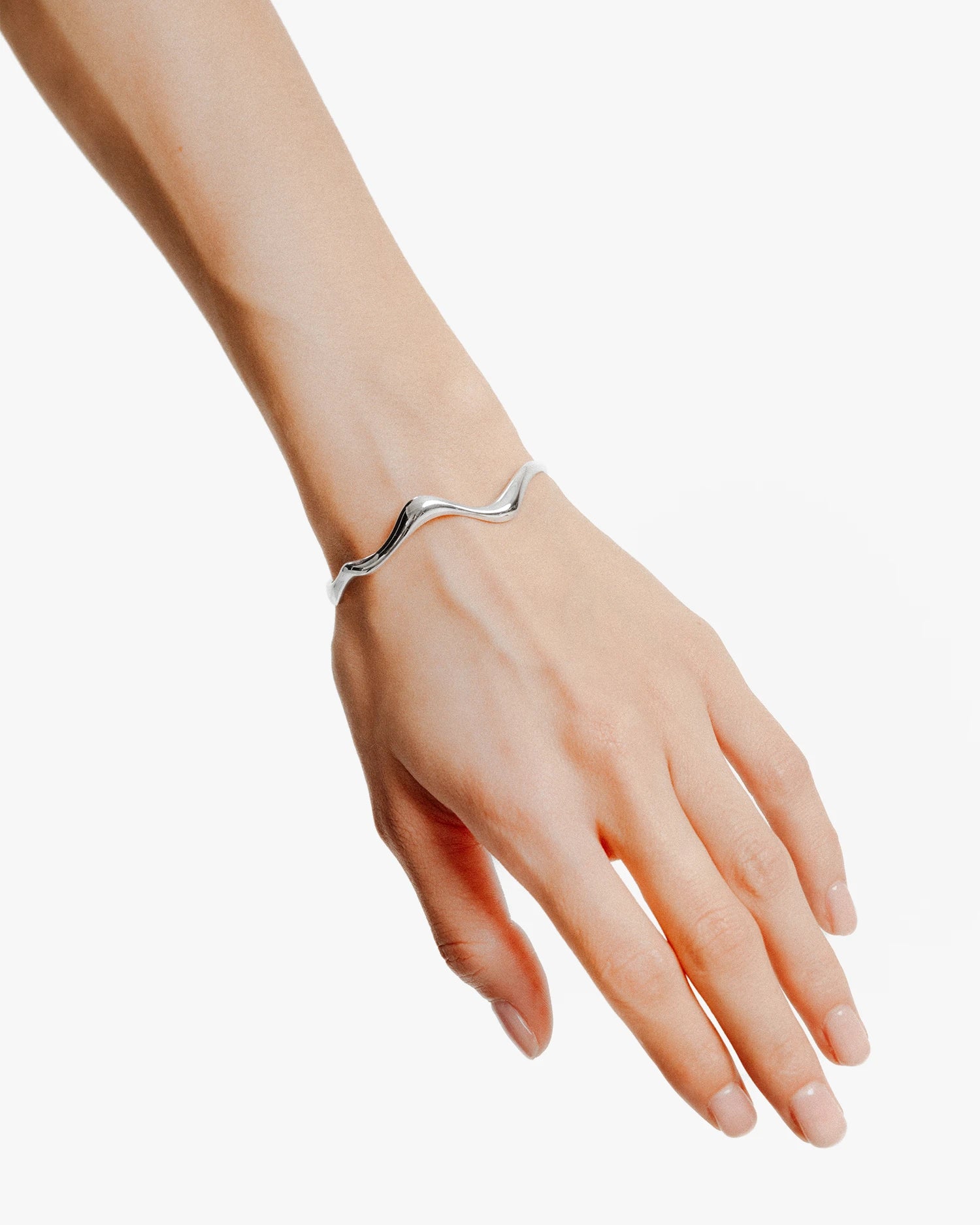 Poise Wave Armreif