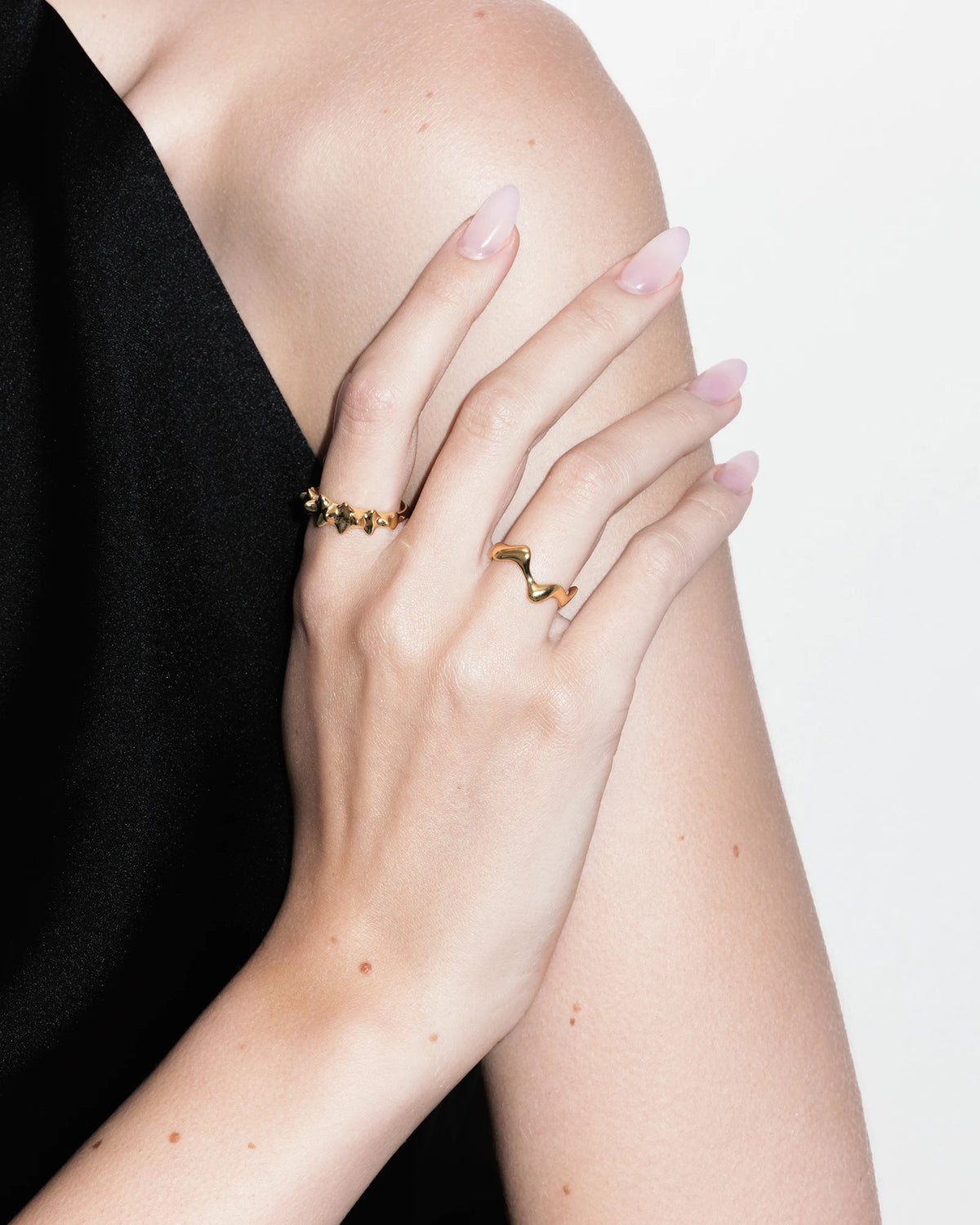 Poise Wave Ring