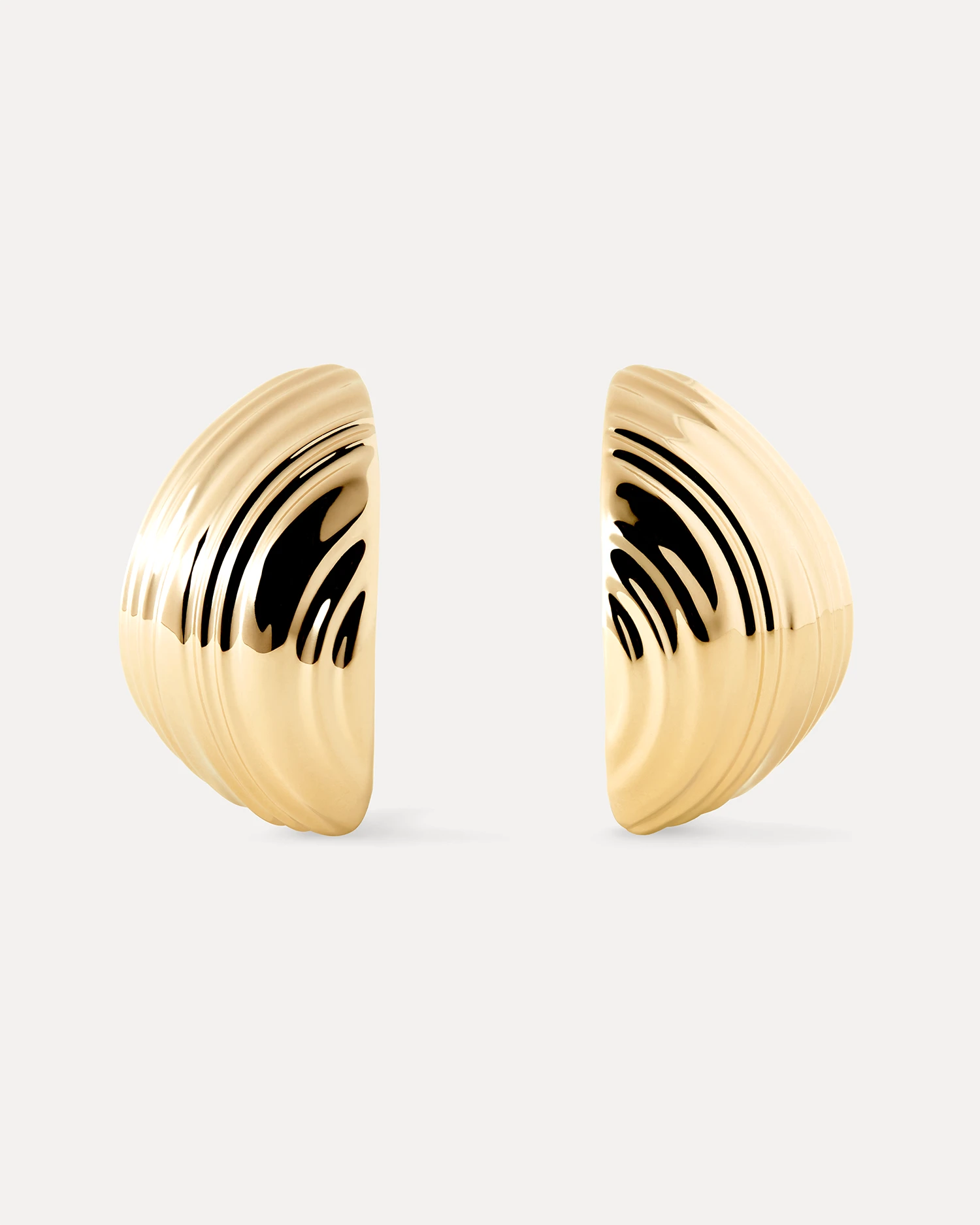 Breeze Maxi Studs