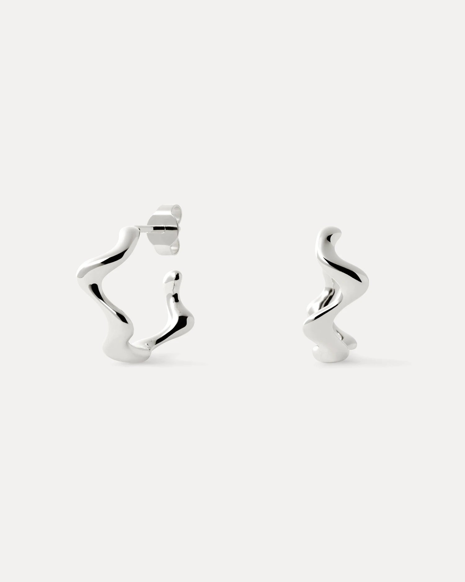 Poise Wave Hoops Small